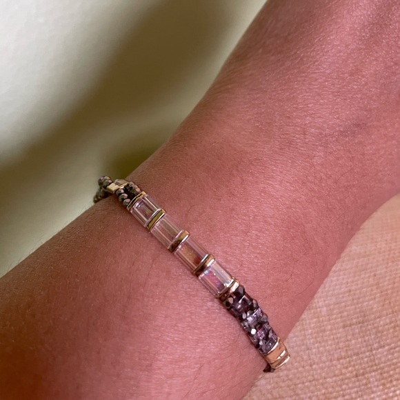 Elegant Lia Sophia Silver Pendant Necklace and Beaded Bracelet - Picture 9 of 9